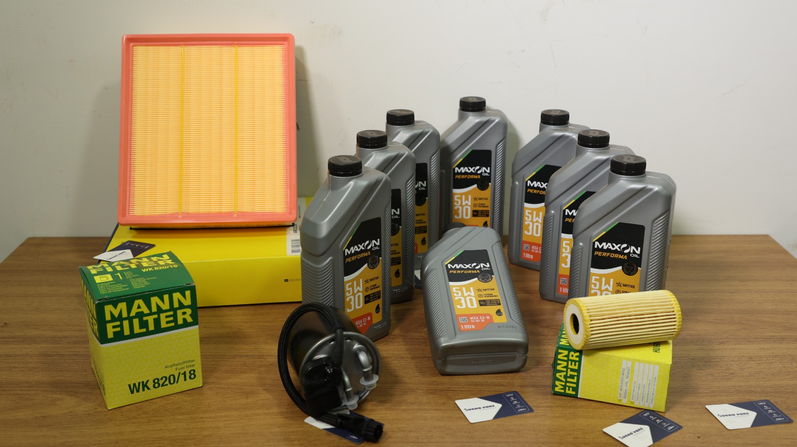 Kit de revisão com óleo Maxon, filtros Mann e filtro de ar